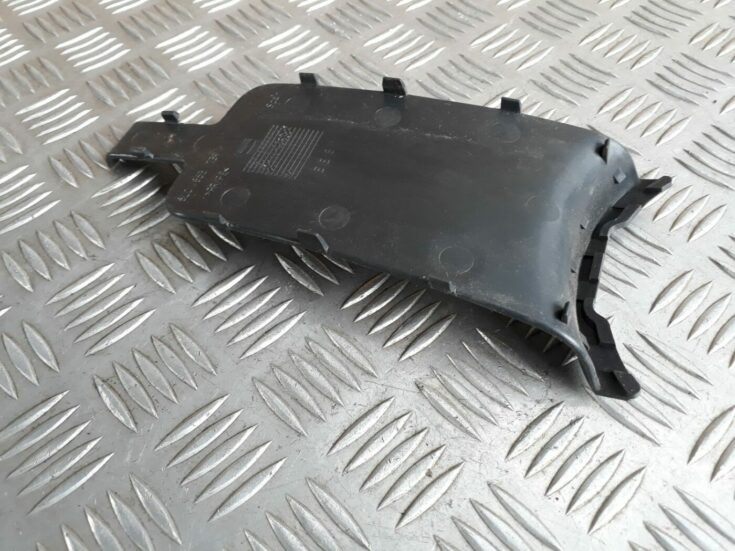 Centrālās konsoles nodalījuma žalūzija/vāciņš priekš SEAT IBIZA 2005