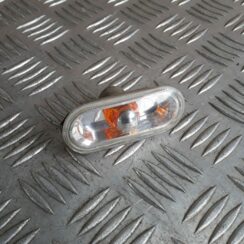 Pagrieziena signala lukturis priekš SEAT IBIZA 2005