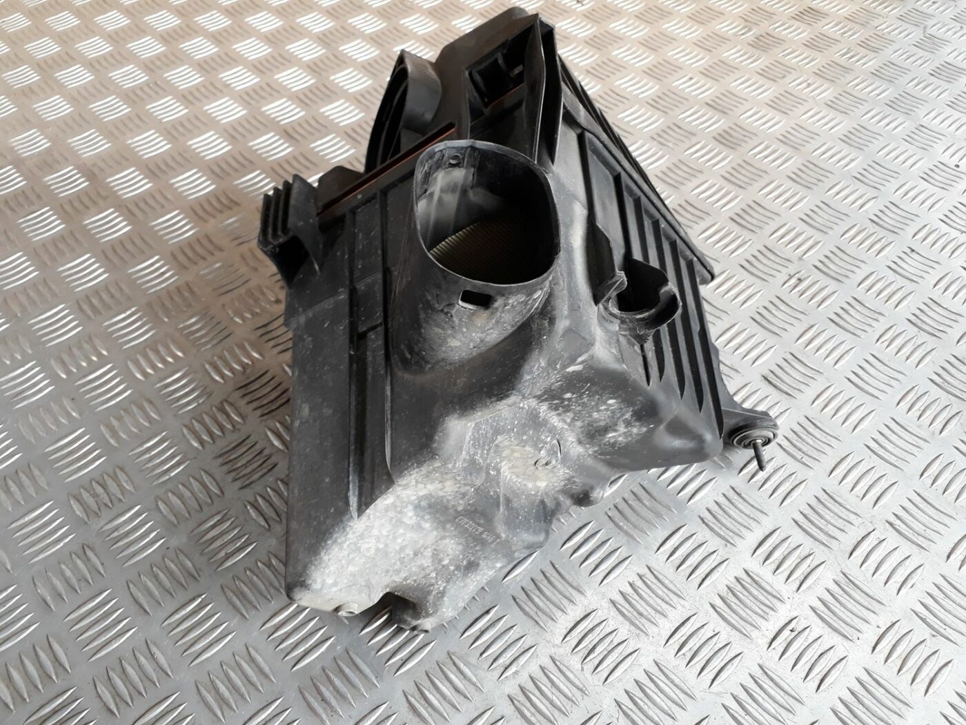 Gaisa filtra korpuss priekš SEAT IBIZA 2005 5 Gaisa filtra korpuss priekš SEAT IBIZA 2005