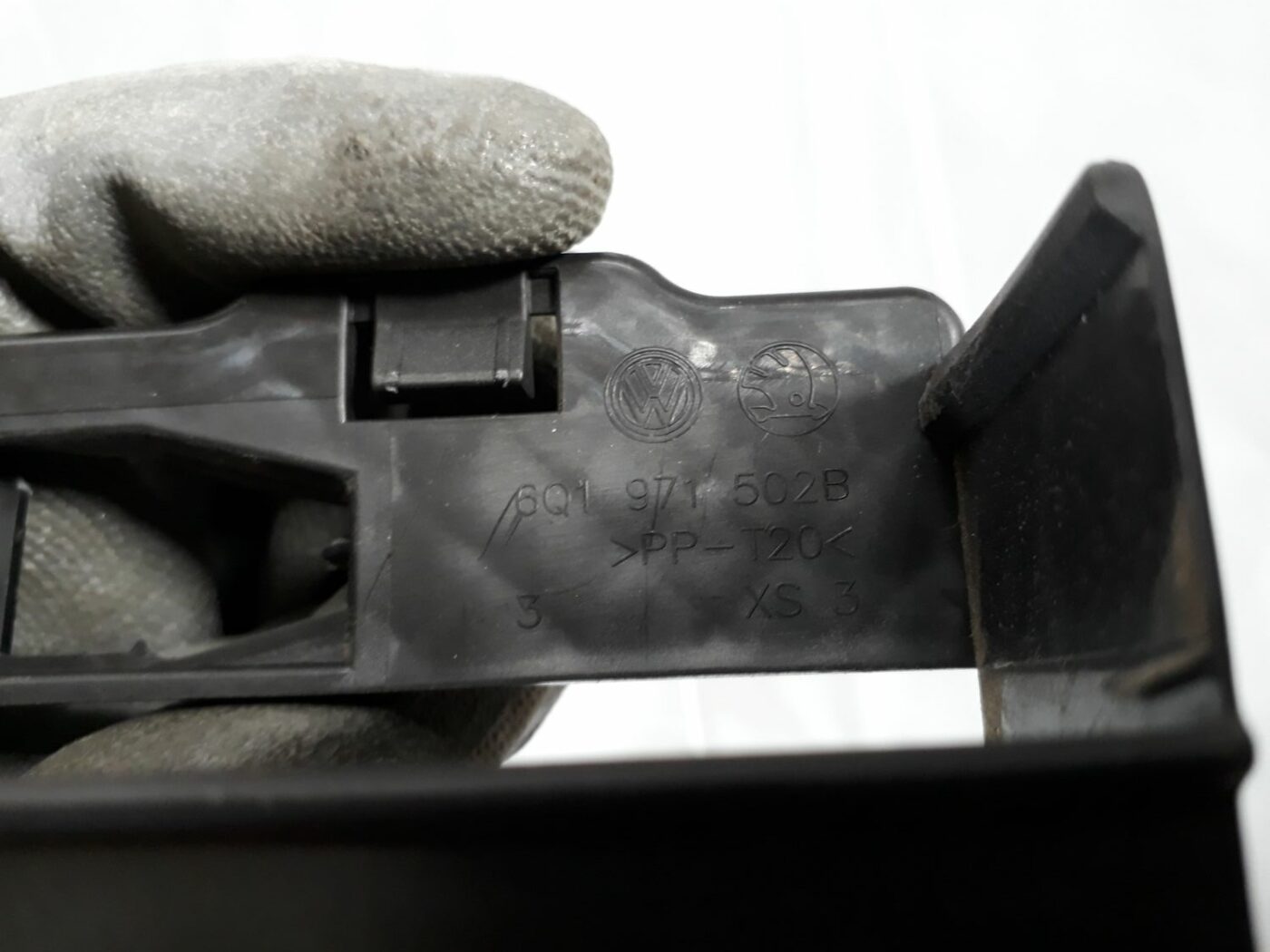 Salona plastmasa priekš SEAT IBIZA 2005 3 Salona plastmasa priekš SEAT IBIZA 2005