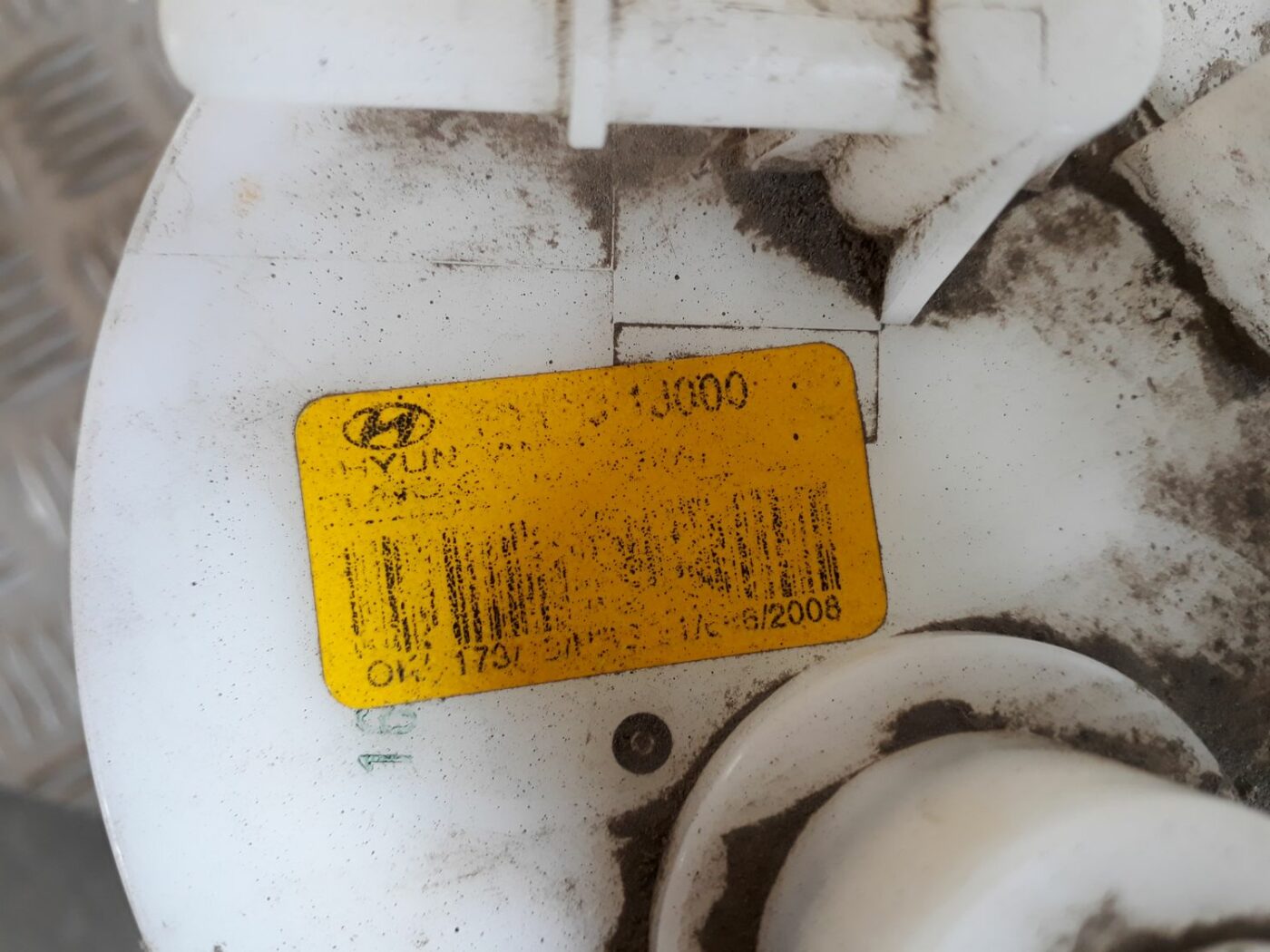 Degvielas tvertnes sūknis priekš HYUNDAI I20 2011 3 Degvielas tvertnes sūknis priekš HYUNDAI I20 2011