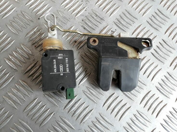 Bagažnieka vāka slēdzenes motors priekš AUDI A4 1999 2