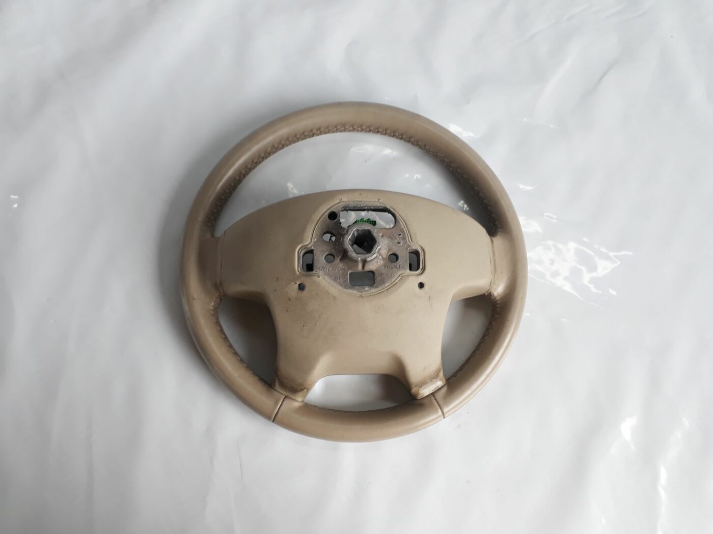 Stūre priekš VOLVO V70 2010 3 Stūre priekš VOLVO V70 2010