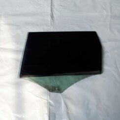 Aizmugurējo kreiso durvju stikls priekš VOLVO V70 2010