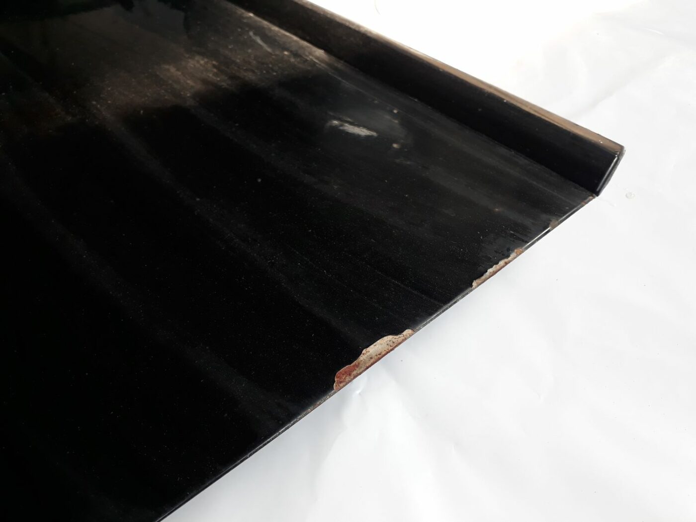 Priekšējās kreisās durvis priekš VOLVO V70 2010 8 Priekšējās kreisās durvis priekš VOLVO V70 2010