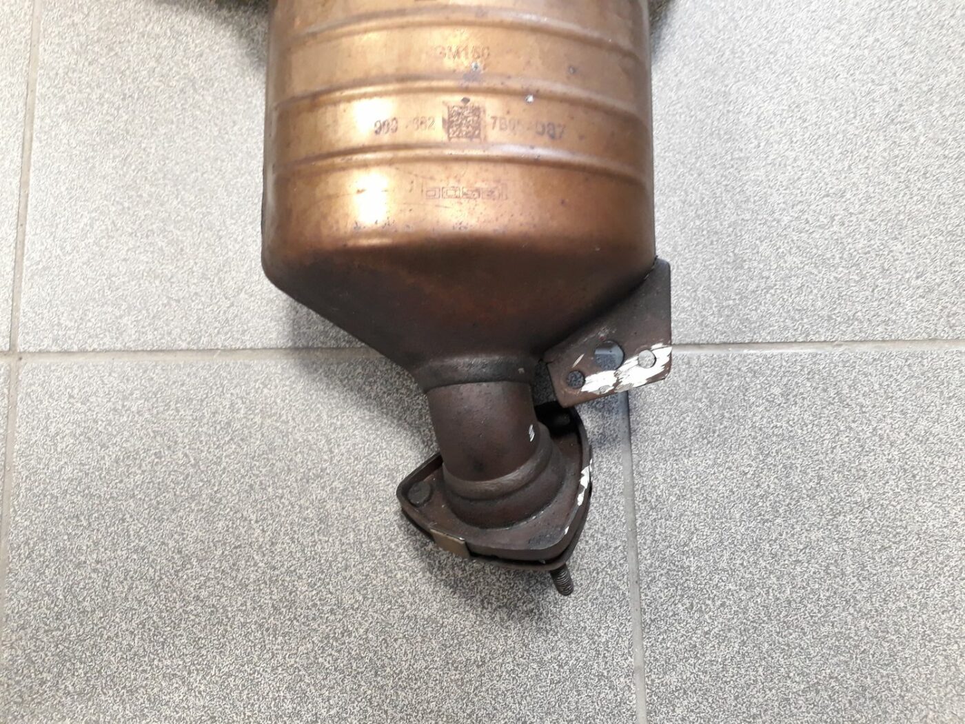 Katalizators priekš OPEL CORSA 2007 1.2 59KW Z12XEP LB4 140000KM 7 Katalizators priekš OPEL CORSA 2007 1.2 59KW Z12XEP LB4 140000KM