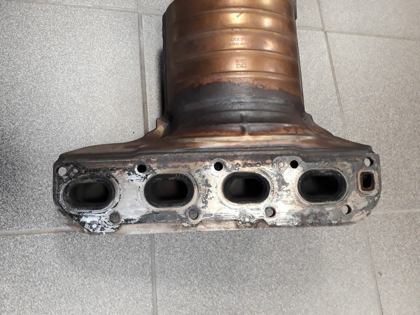 Katalizators priekš OPEL CORSA 2007 1.2 59KW Z12XEP LB4 140000KM 5 Katalizators priekš OPEL CORSA 2007 1.2 59KW Z12XEP LB4 140000KM