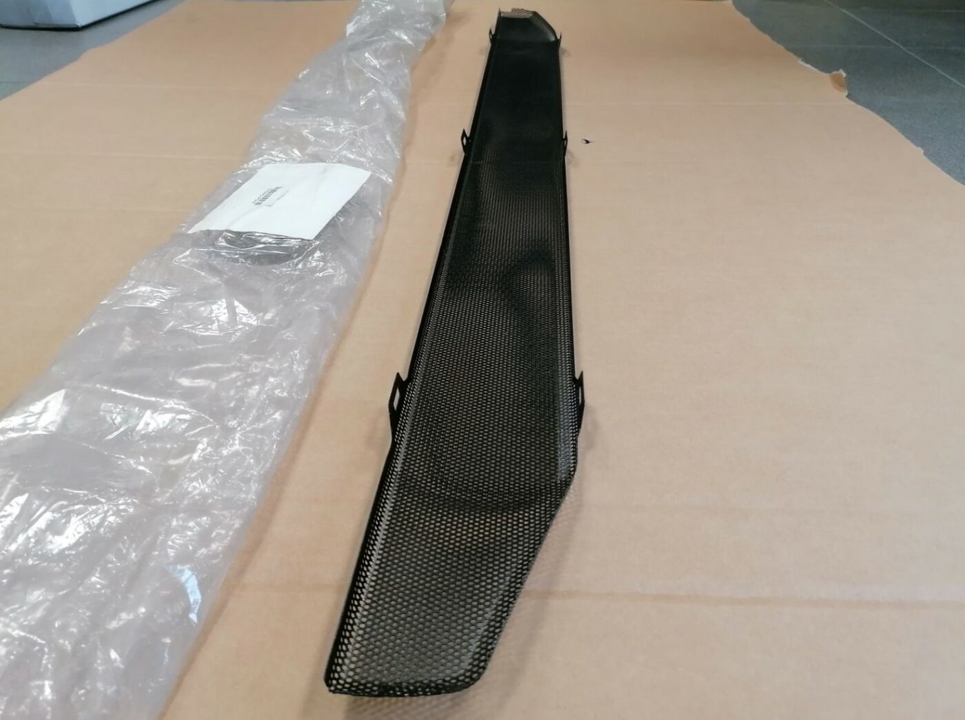 Augšējrežģis priekš SCANIA L,P,G,R,S, P,G,R,T 06.04- 2 Augšējrežģis priekš SCANIA L,P,G,R,S, P,G,R,T 06.04-