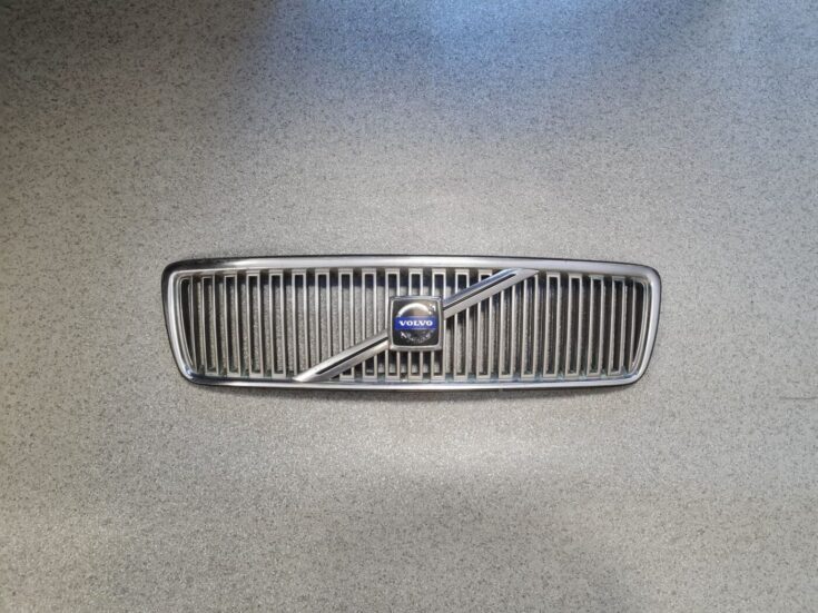 Pārsega reste priekš VOLVO V70 2000