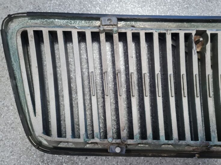Pārsega reste priekš VOLVO V70 2000