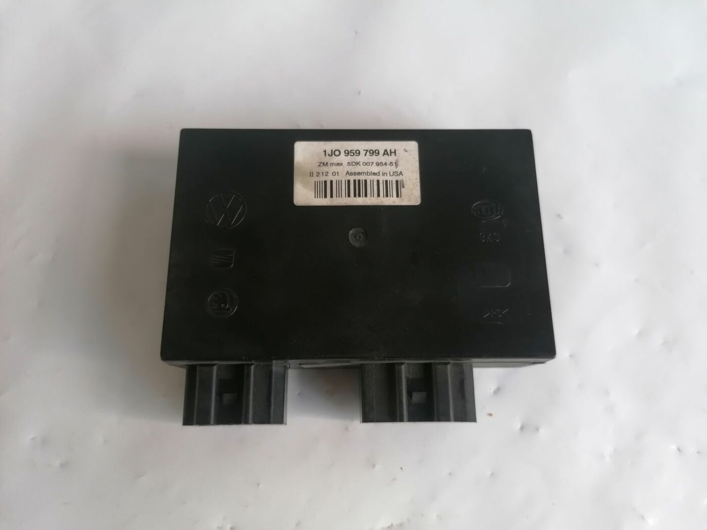 Komforta vadības bloks priekš VW NEW BEETLE 2001 6 Komforta vadības bloks priekš VW NEW BEETLE 2001