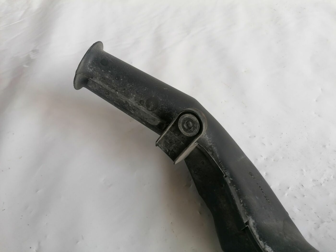 Gaisa filtra korpuss priekš VW NEW BEETLE 2001 4 Gaisa filtra korpuss priekš VW NEW BEETLE 2001