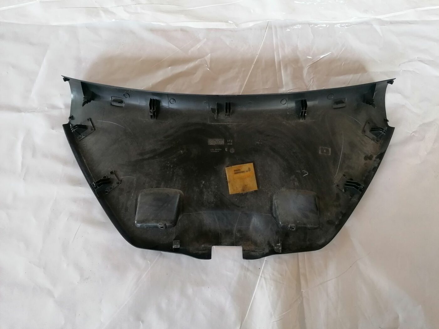 Bagāžnieka vāka liela apdare priekš VW NEW BEETLE 2001 2 Bagāžnieka vāka liela apdare priekš VW NEW BEETLE 2001