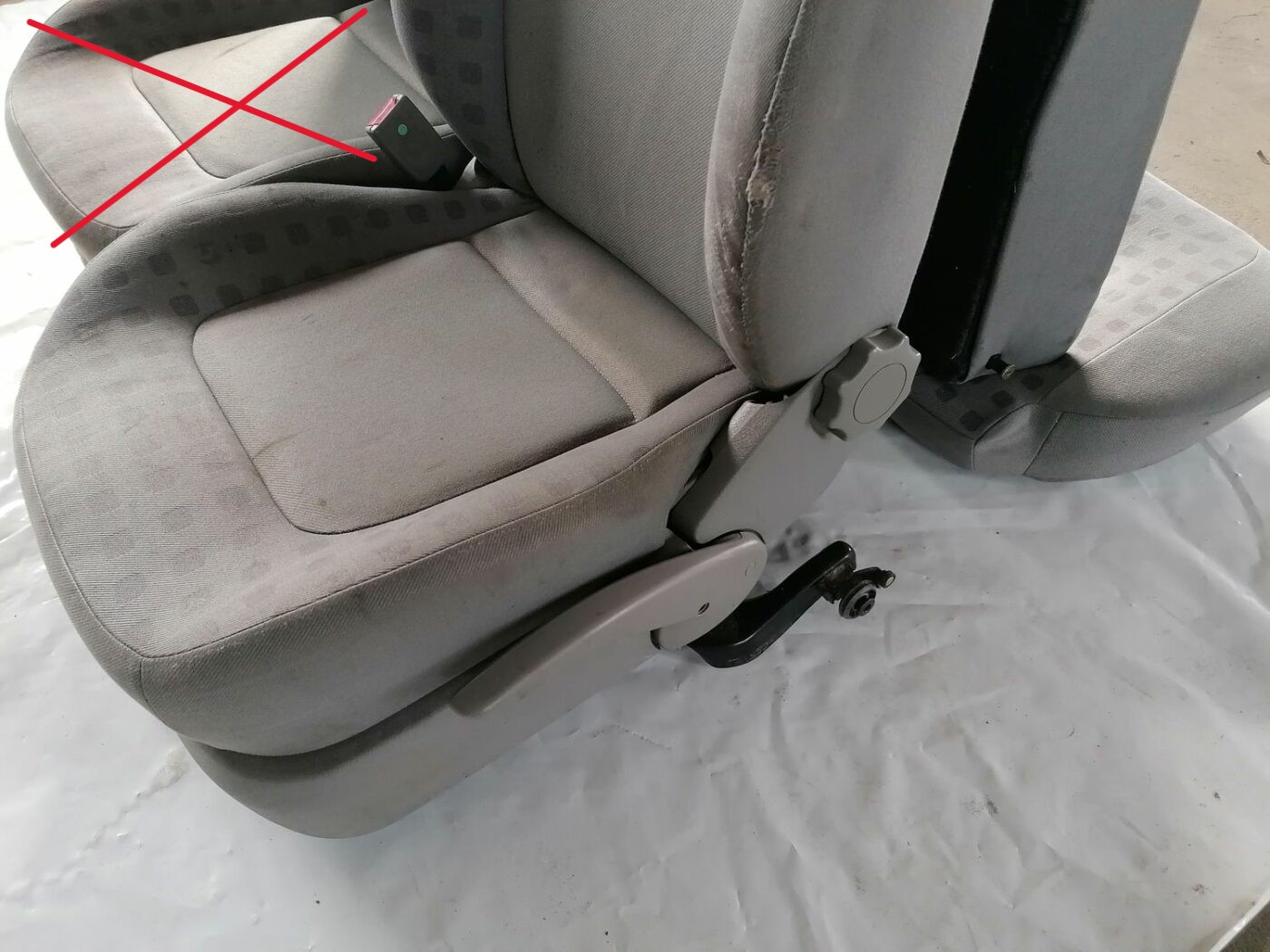 Sēdekļu komplekts priekš VW NEW BEETLE 2001 7 Sēdekļu komplekts priekš VW NEW BEETLE 2001