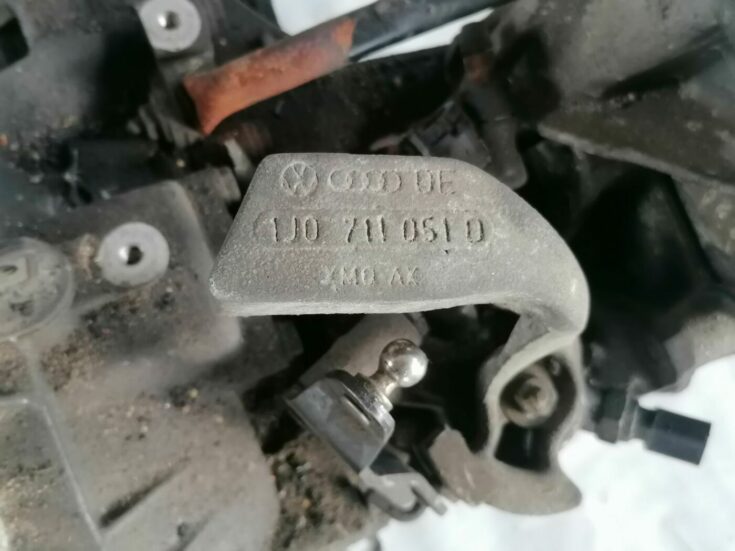 Mehāniska pārnesumkārba priekš VW NEW BEETLE 2001