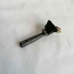 Stikla tīrītāja slēdzis priekš VOLVO V70 2000