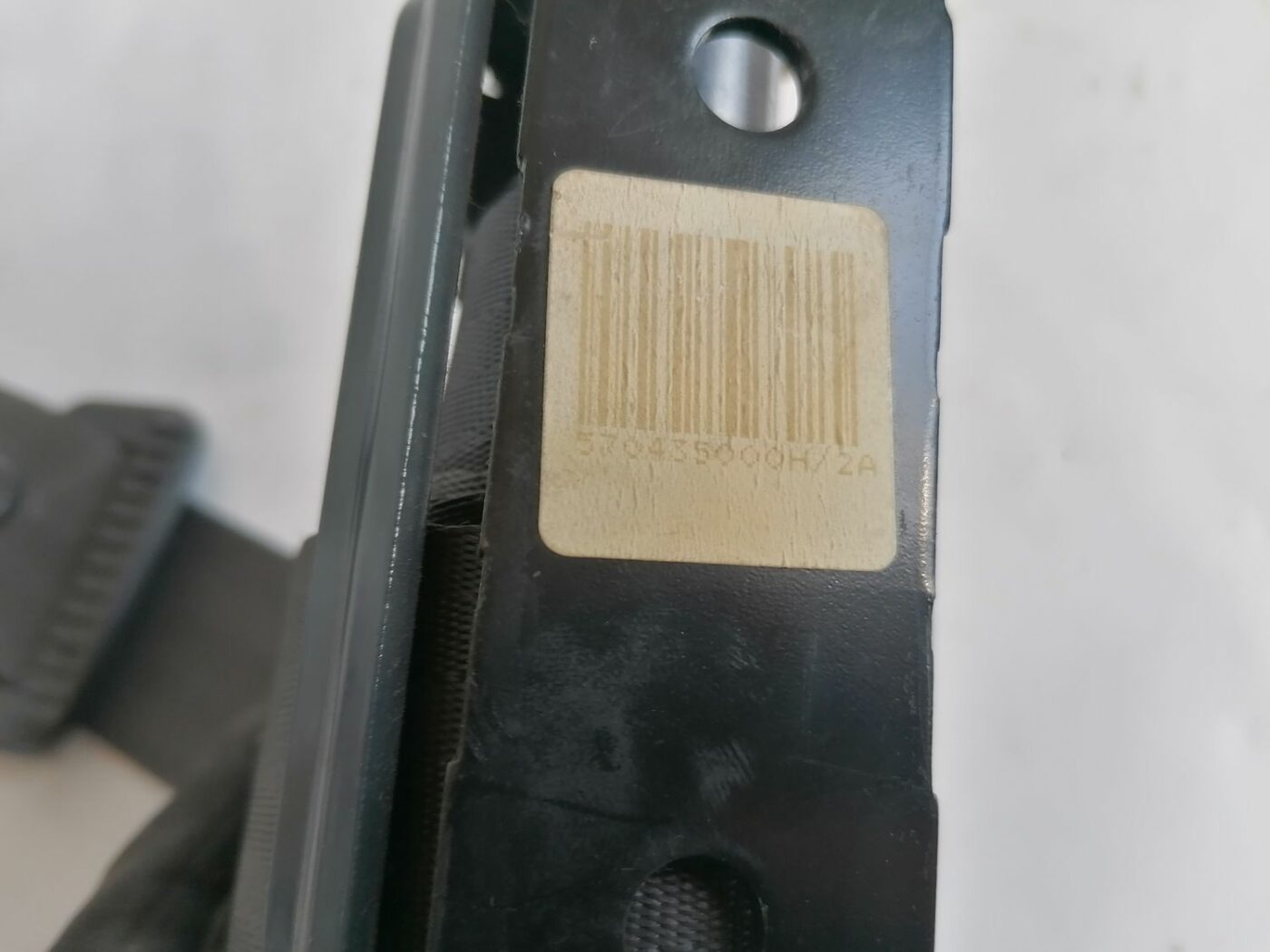 Priekšējā labā drošības josta priekš VOLVO V70 2000 4 Priekšējā labā drošības josta priekš VOLVO V70 2000