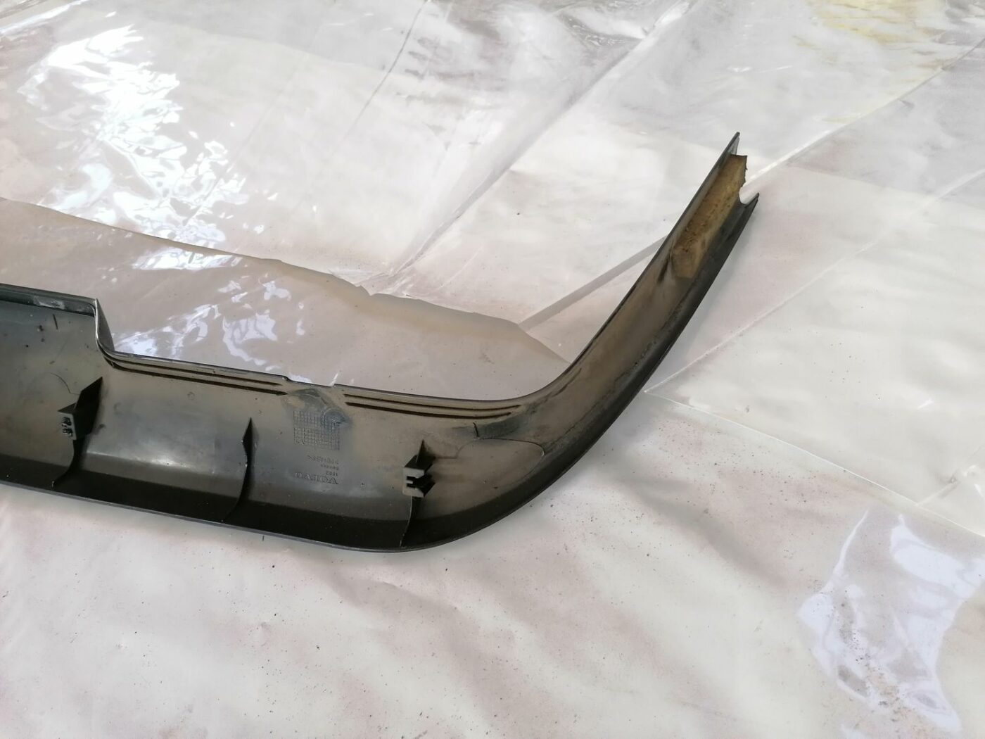 Bagāžnieka vāka apdare priekš VOLVO V70 2000 4 Bagāžnieka vāka apdare priekš VOLVO V70 2000