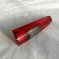 Aizmugurējais kreisais lukturis priekš VOLVO V70 2000