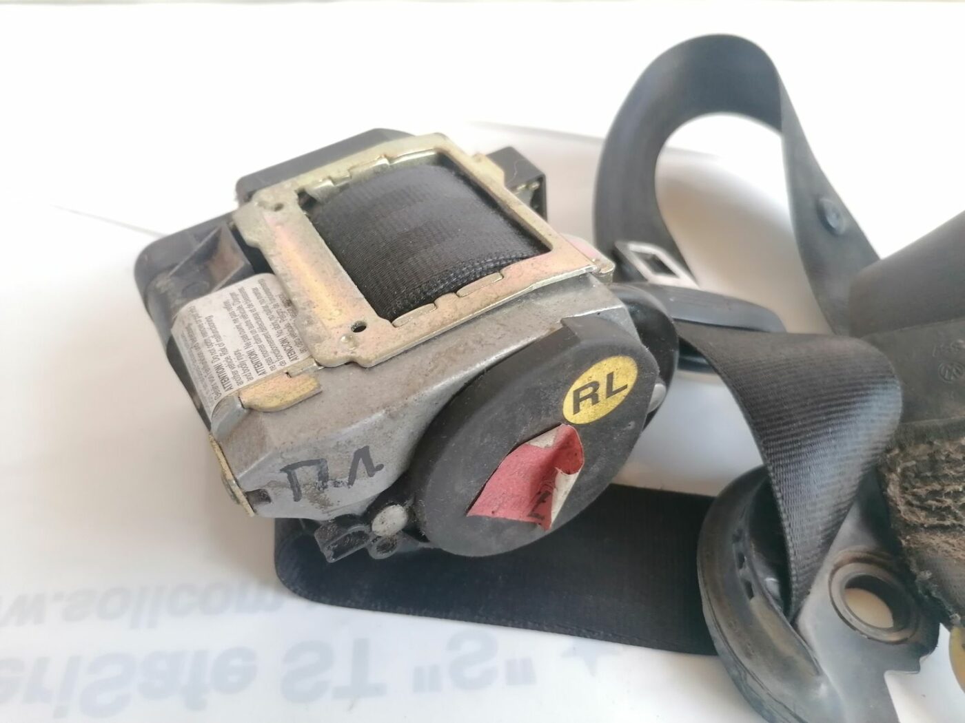 Priekšējā kreisā drošības josta priekš VW PASSAT 2003 UNIVERSAL BLUE 2 Priekšējā kreisā drošības josta priekš VW PASSAT 2003 UNIVERSAL BLUE