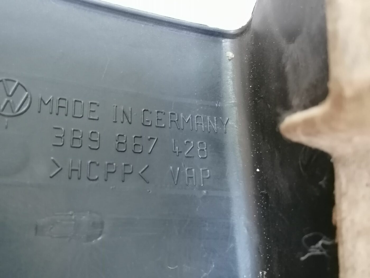 Bagāžnieka nodalījuma sānu apdare priekš VW PASSAT 2003 UNIVERSAL BLUE 3 Bagāžnieka nodalījuma sānu apdare priekš VW PASSAT 2003 UNIVERSAL BLUE