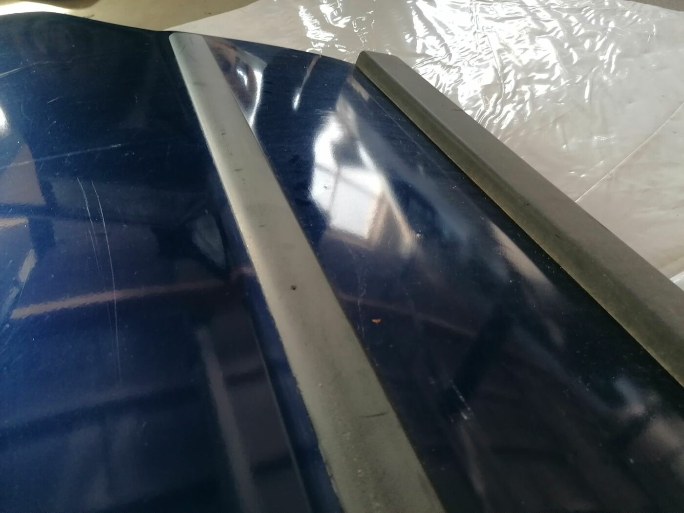 Aizmugurējās kreisās durvis priekš VW PASSAT 2003 UNIVERSAL BLUE 7 Aizmugurējās kreisās durvis priekš VW PASSAT 2003 UNIVERSAL BLUE