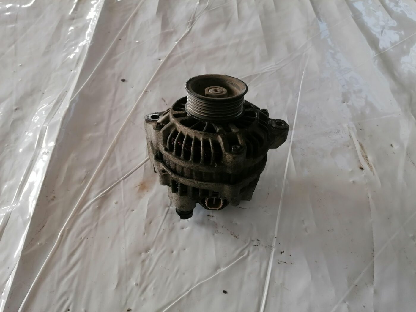 Ģenerators priekš HONDA CIVIC 2004 4 Ģenerators priekš HONDA CIVIC 2004