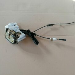 Priekšējo labo durvju slēdzene priekš HONDA ACCORD 2003 SILVER