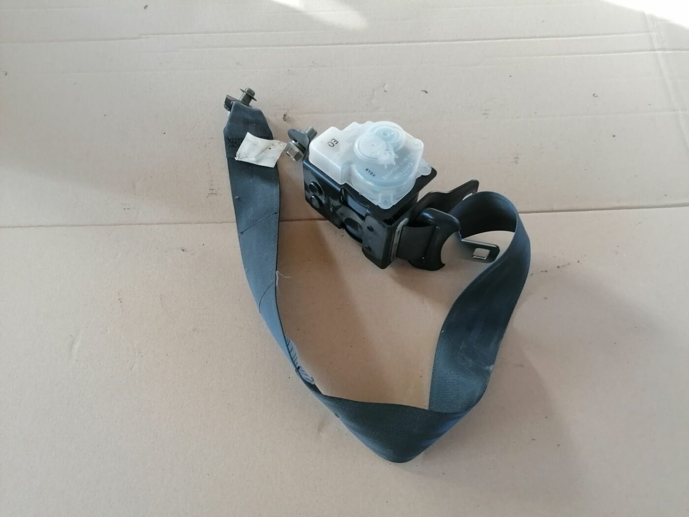 Aizmugurējā kreisa drošības josta priekš HONDA ACCORD 2003 SILVER 3 Aizmugurējā kreisa drošības josta priekš HONDA ACCORD 2003 SILVER