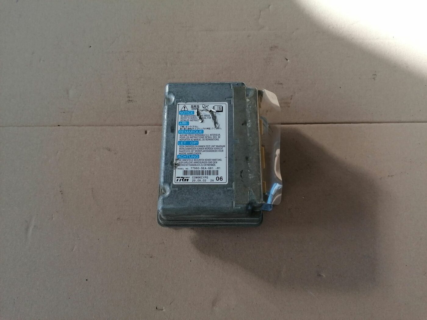 Drošības spilvena vadības bloks priekš HONDA ACCORD 2003 SILVER 3 Drošības spilvena vadības bloks priekš HONDA ACCORD 2003 SILVER