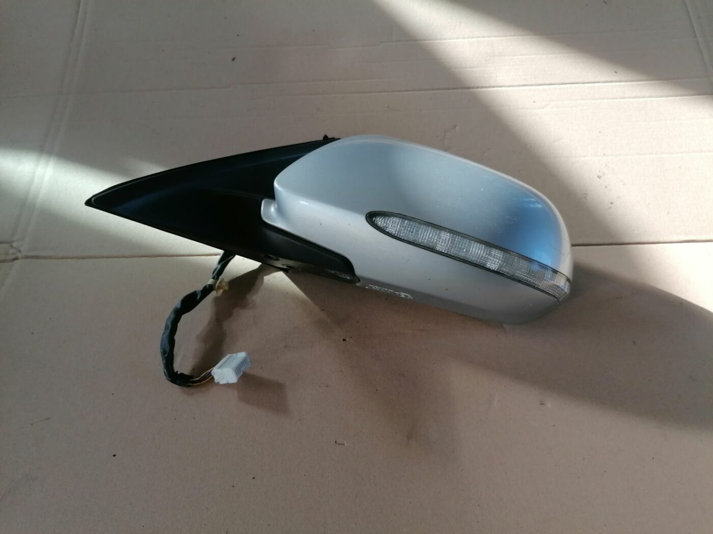 Ārējais spogulis, pa kreisi priekš HONDA ACCORD 2003 SILVER 1 Ārējais spogulis, pa kreisi priekš HONDA ACCORD 2003 SILVER