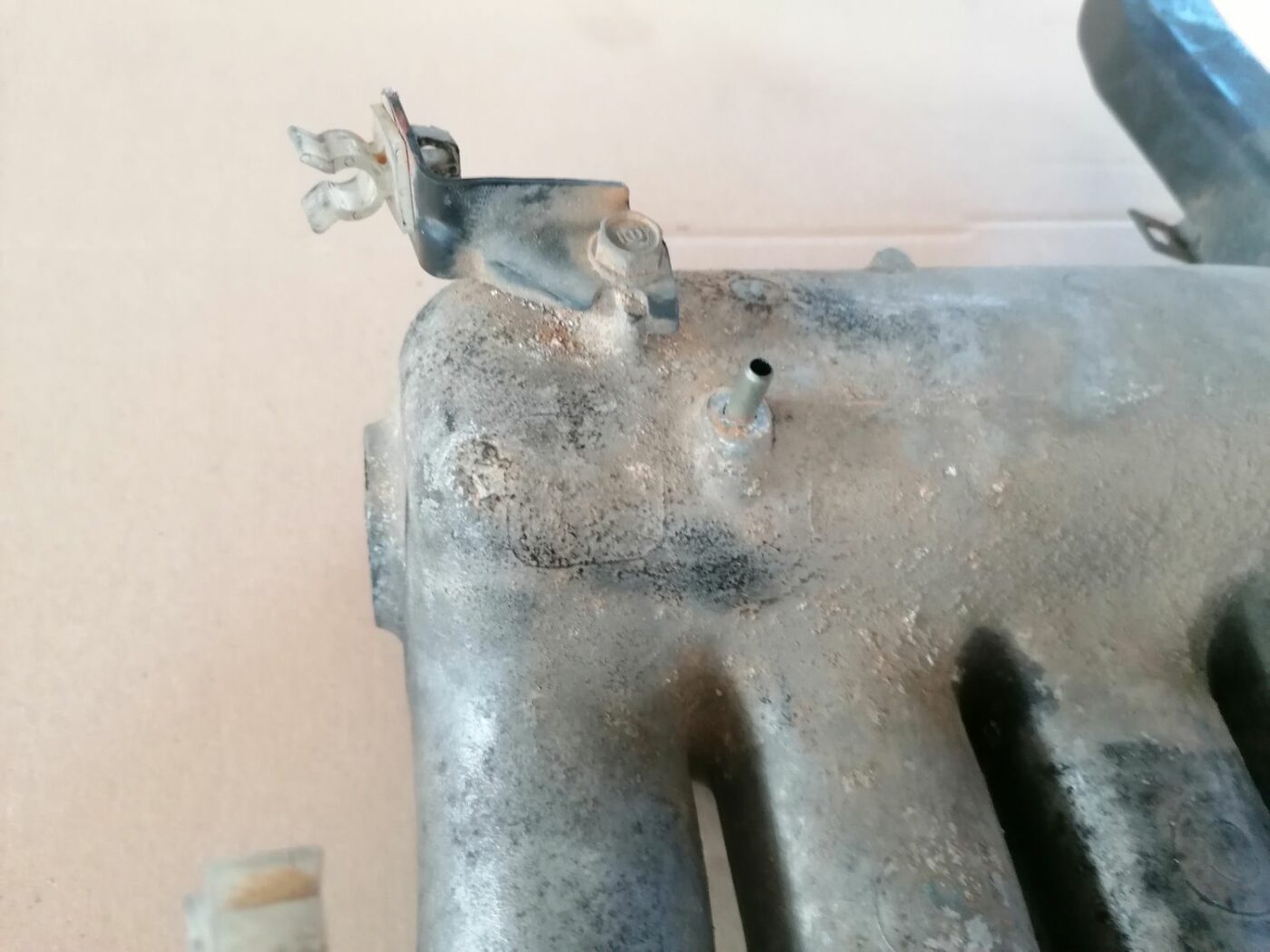 Ieplūdes kolektors priekš HONDA ACCORD 2003 SILVER 3 Ieplūdes kolektors priekš HONDA ACCORD 2003 SILVER