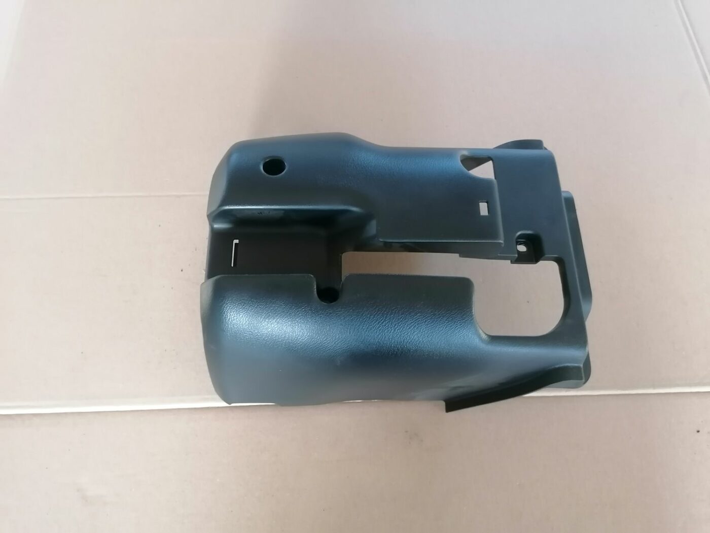 Stūres statnes putekļu aizsargs (salonā) priekš HONDA ACCORD 2003 SILVER 2 Stūres statnes putekļu aizsargs (salonā) priekš HONDA ACCORD 2003 SILVER