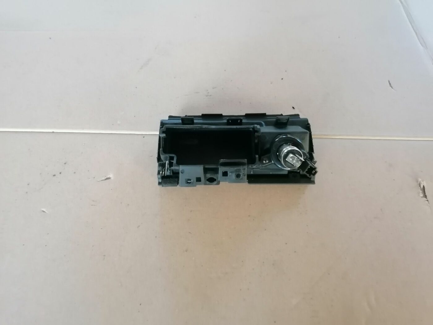 Pelnu trauks priekš HONDA ACCORD 2003 SILVER 4 Pelnu trauks priekš HONDA ACCORD 2003 SILVER