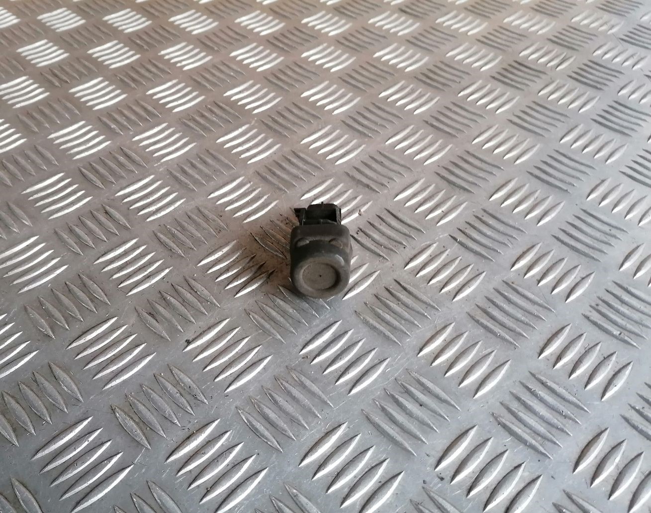 Degvielas sistēmas bloķēšanas trieciensensors priekš HONDA ACCORD 2008 1 Degvielas sistēmas bloķēšanas trieciensensors priekš HONDA ACCORD 2008