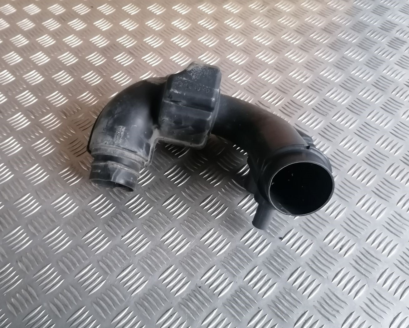 Gaisa filtra korpusa caurule priekš HONDA ACCORD 2008 1 Gaisa filtra korpusa caurule priekš HONDA ACCORD 2008