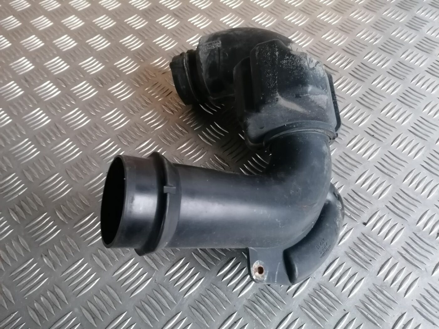 Gaisa filtra korpusa caurule priekš HONDA ACCORD 2008 3 Gaisa filtra korpusa caurule priekš HONDA ACCORD 2008