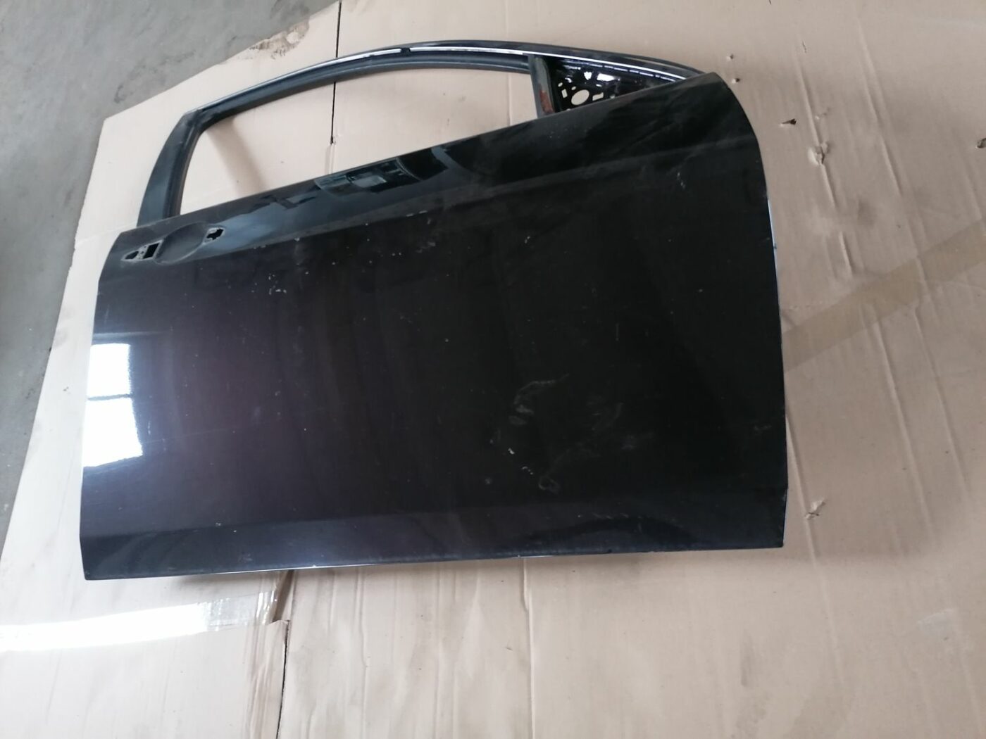 Priekšējās labās durvis priekš HONDA ACCORD 2008 7 Priekšējās labās durvis priekš HONDA ACCORD 2008