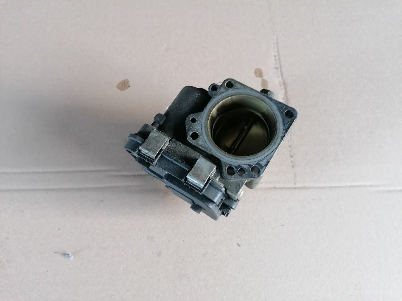 Droseļvārsts priekš SKODA YETI 2012 3 Droseļvārsts priekš SKODA YETI 2012