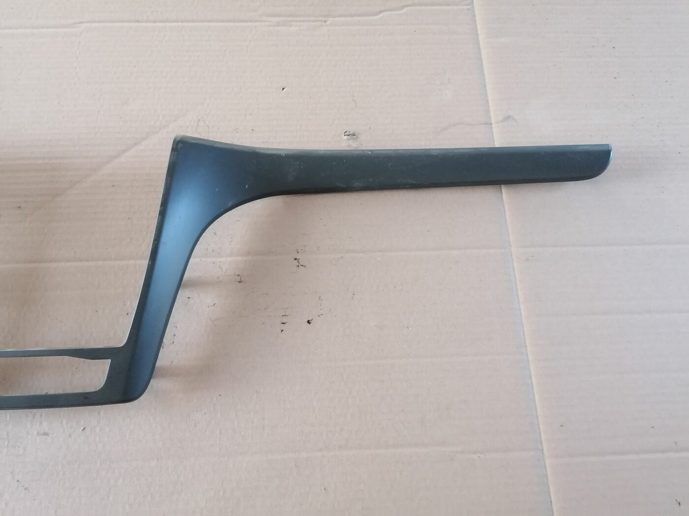 Mērinstrumentu paneļa dekoratīvā uzlika priekš SKODA YETI 2012 5 Mērinstrumentu paneļa dekoratīvā uzlika priekš SKODA YETI 2012