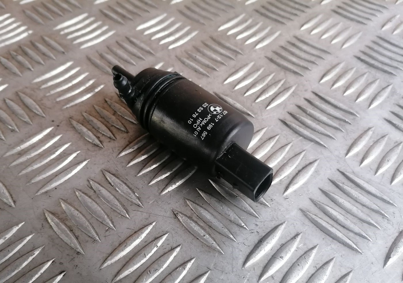 Mazgātāja šķidruma sūknis priekš BMW 1 E87 2007 GRAPHITE 3 Mazgātāja šķidruma sūknis priekš BMW 1 E87 2007 GRAPHITE