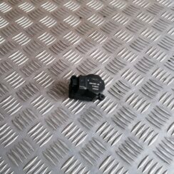 Apsildes sistēmas aktuators priekš BMW 1 E87 2007 GRAPHITE