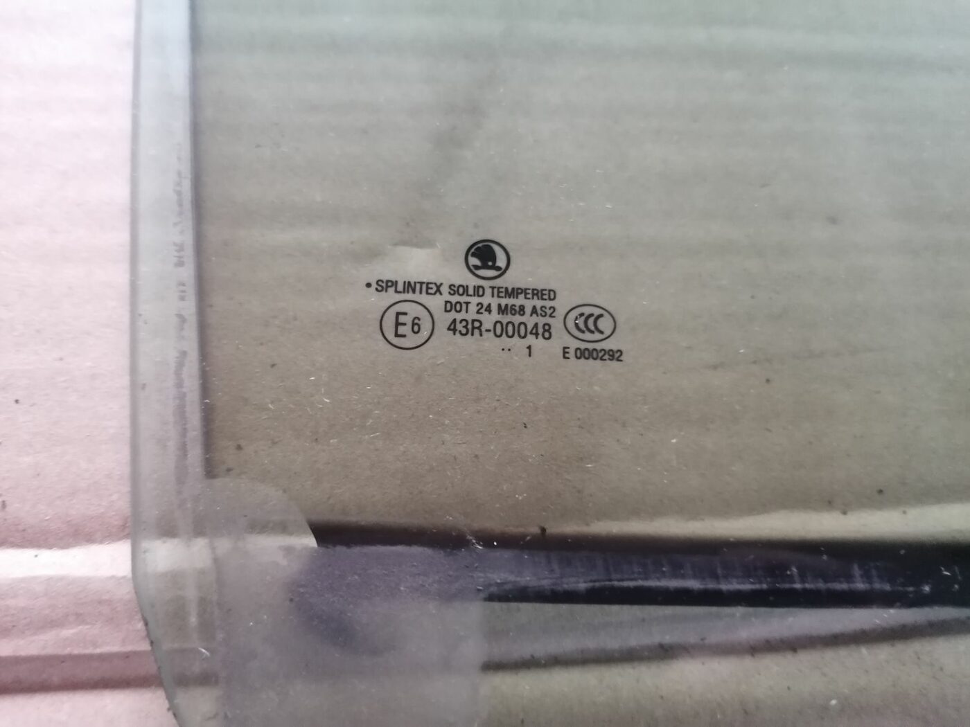 Aizmugurējo labo durvju stikls priekš SKODA OCTAVIA 2012 3 Aizmugurējo labo durvju stikls priekš SKODA OCTAVIA 2012