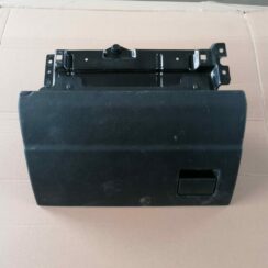 Mantu glabāšanas nodalījums pasažiera pusē priekš OPEL ZAFIRA 2002