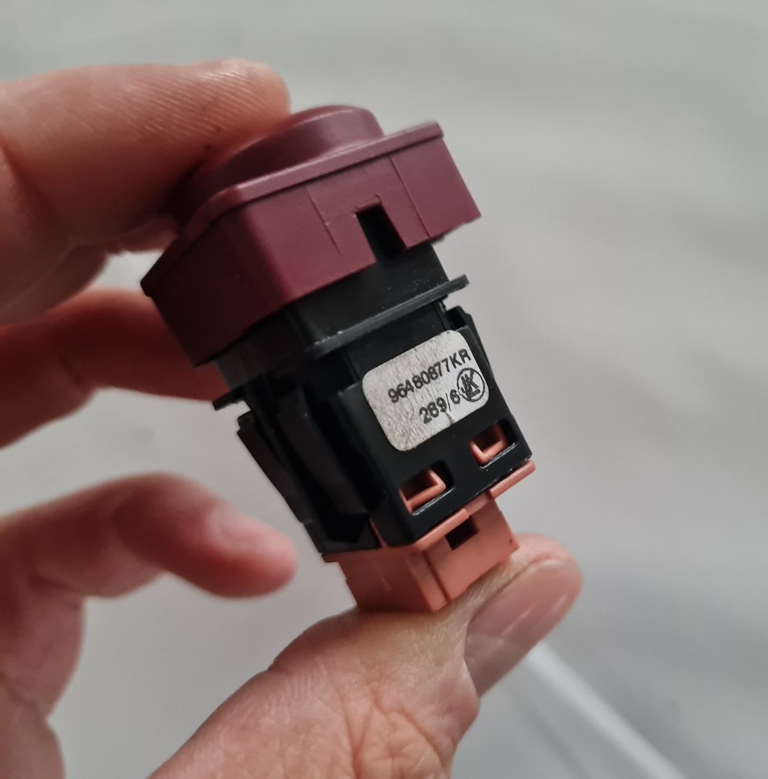 Trauksmes poga priekš CITROEN C4 2006-2 3 Trauksmes poga priekš CITROEN C4 2006-2