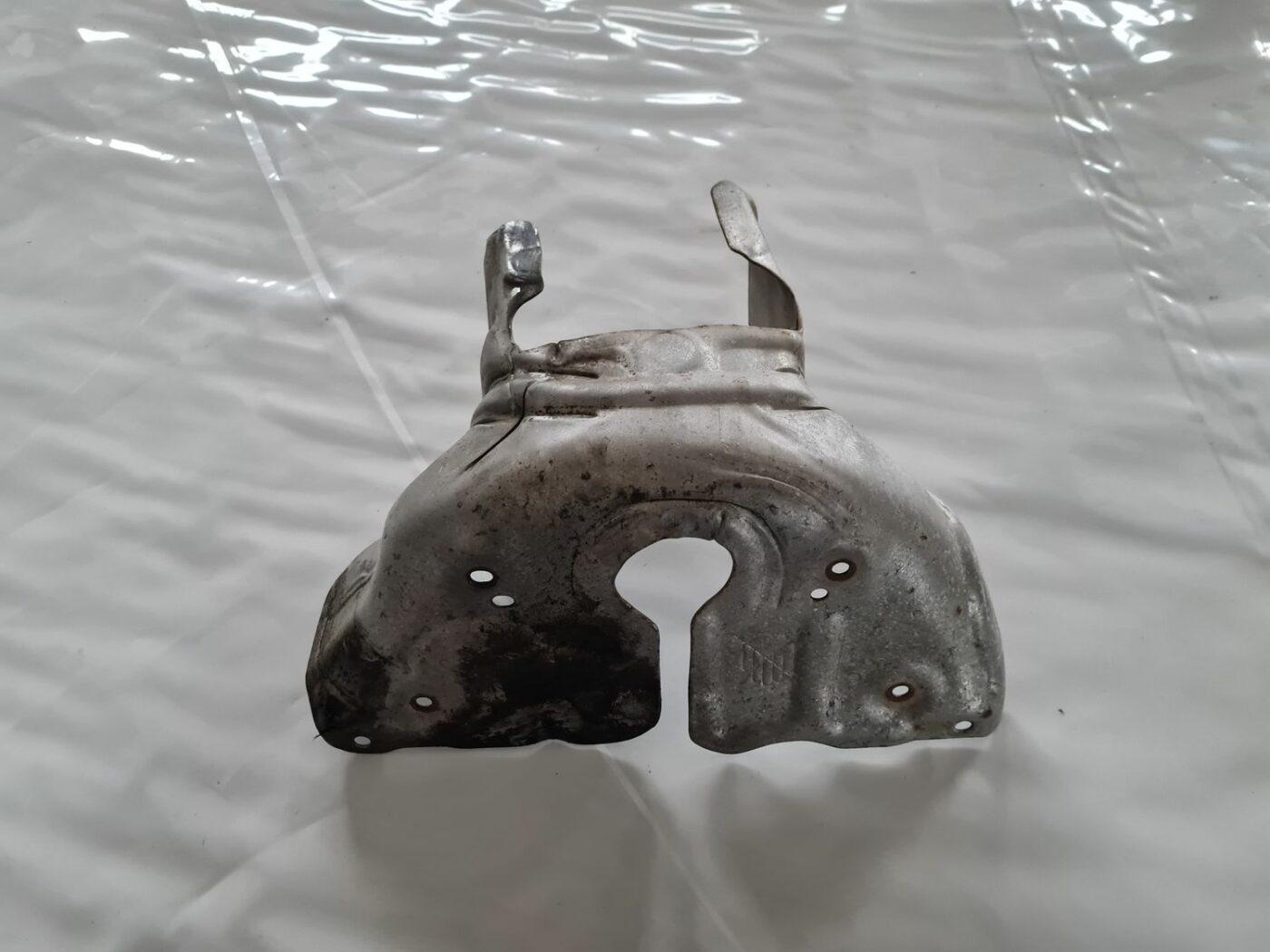 Karstuma aizsargs (mazs) priekš CITROEN C4 2006-2 1 Karstuma aizsargs (mazs) priekš CITROEN C4 2006-2