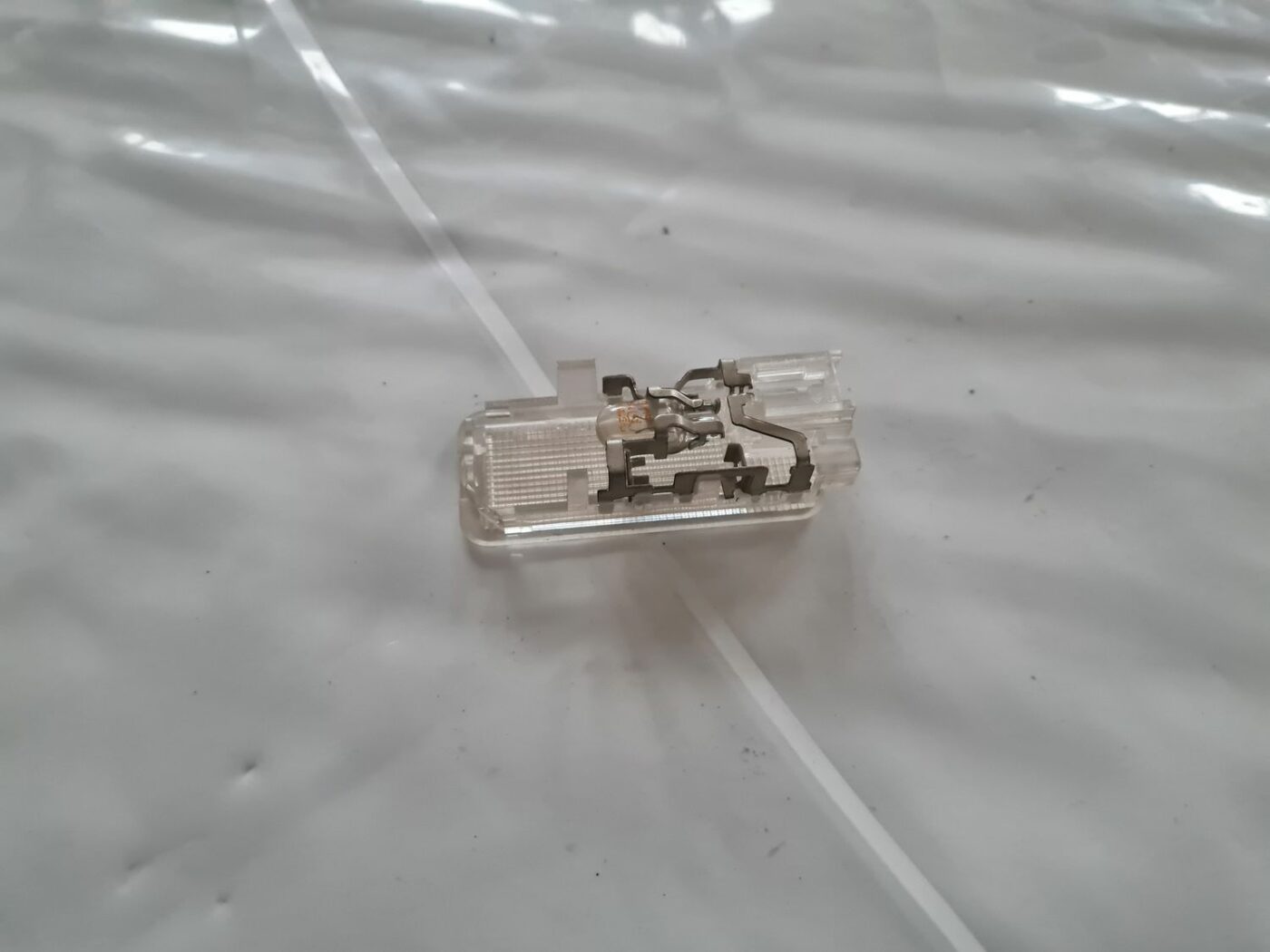 Apgaismojums bagažnieka nodalījuma priekš CITROEN C4 2006-2 2 Apgaismojums bagažnieka nodalījuma priekš CITROEN C4 2006-2