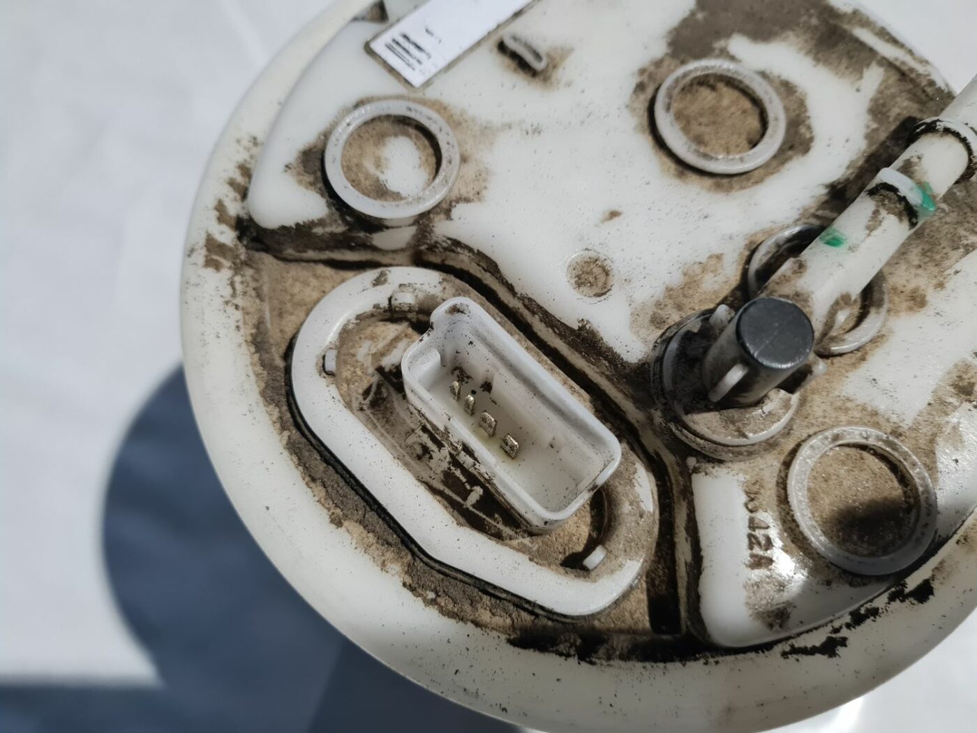 Degvielas tvertnes sūknis priekš CITROEN C4 2006-2 2 Degvielas tvertnes sūknis priekš CITROEN C4 2006-2