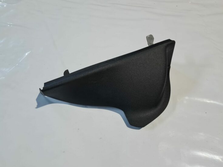 Mērinstrumentu paneļa sānu apdare priekš CITROEN C4 2006-2 1