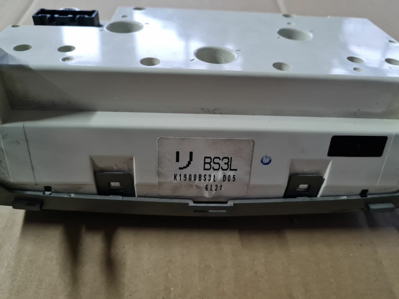 Klimata kontroles bloks priekš MAZDA 3 2007 5 Klimata kontroles bloks priekš MAZDA 3 2007